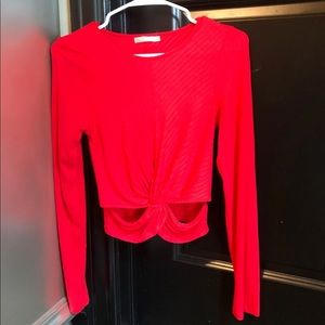 Long sleeve crop top